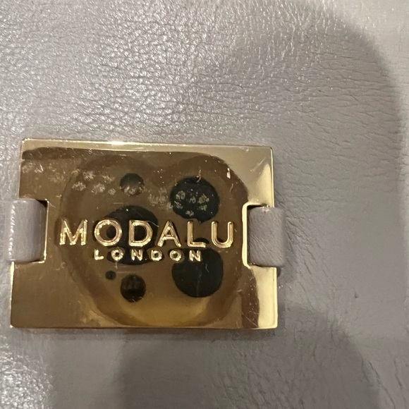 Modalu mauve grey leather Pippa Shoulder Bag - Picture 6 of 13